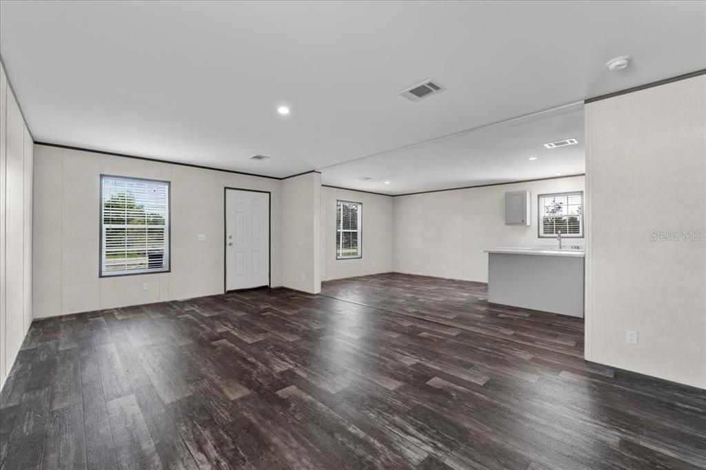 На продажу: $218,500 (3 спален, 2 ванн, 1493 Квадратных фут)