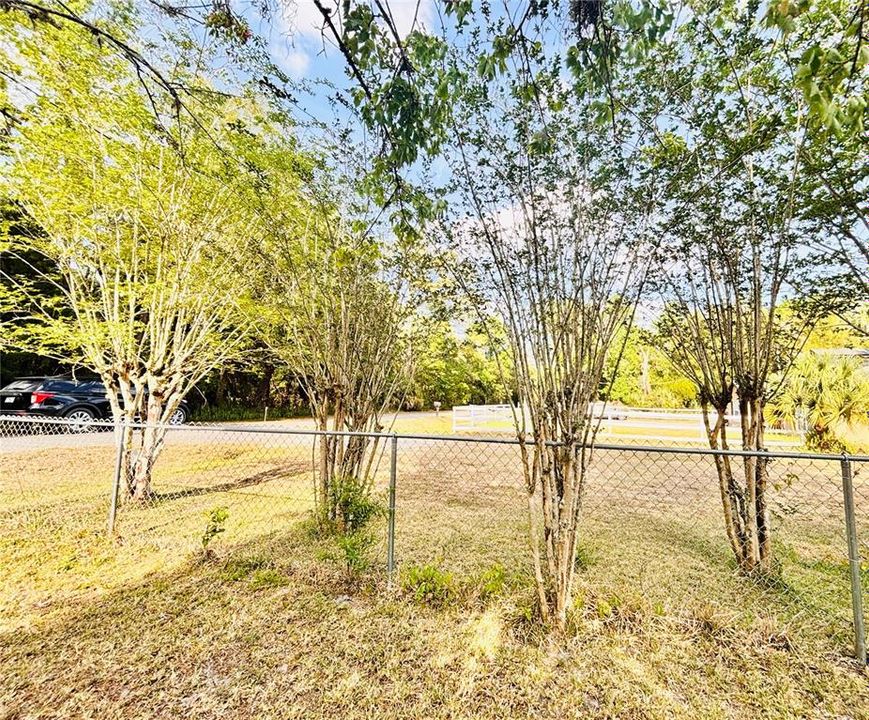 На продажу: $255,900 (3 спален, 2 ванн, 1710 Квадратных фут)