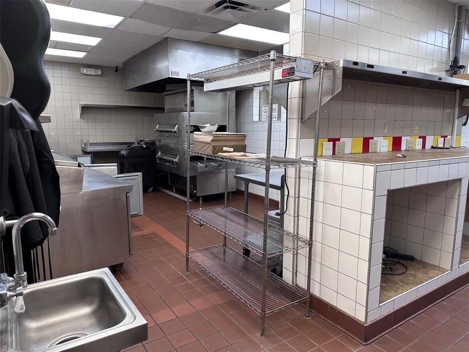 На продажу: $899,000 (0 спален, 0 ванн, 1280 Квадратных фут)