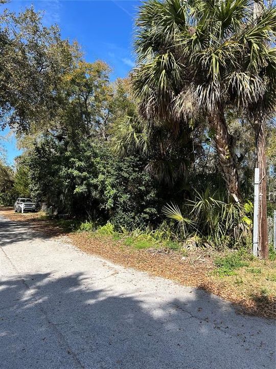 待售: $40,000 (0.15 acres)