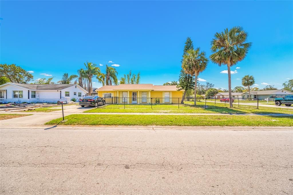 Recently Sold: $289,000 (3 beds, 2 baths, 1430 Square Feet)