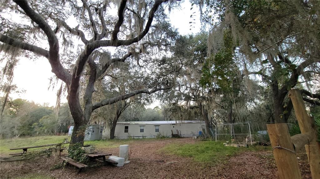 For Sale: $489,900 (3 beds, 2 baths, 1200 Square Feet)