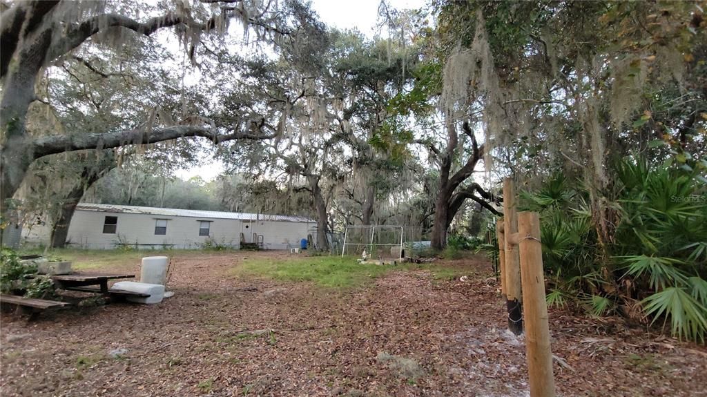 For Sale: $489,900 (3 beds, 2 baths, 1200 Square Feet)