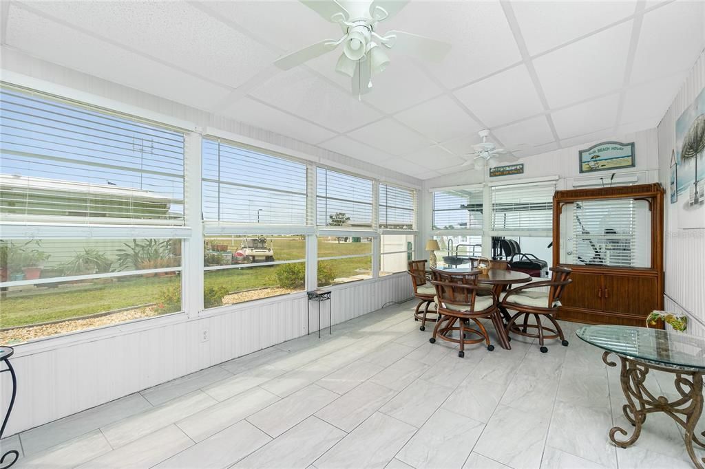 Active With Contract: $140,000 (2 beds, 2 baths, 784 Square Feet)