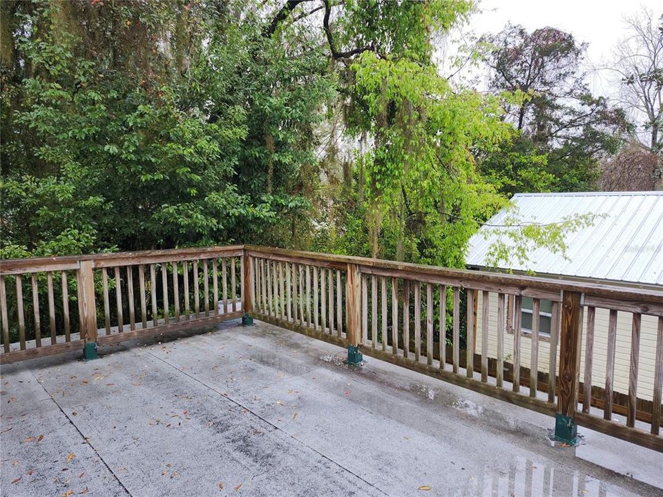 出租: $950 (2 贝兹, 1 浴室, 1188 平方英尺)