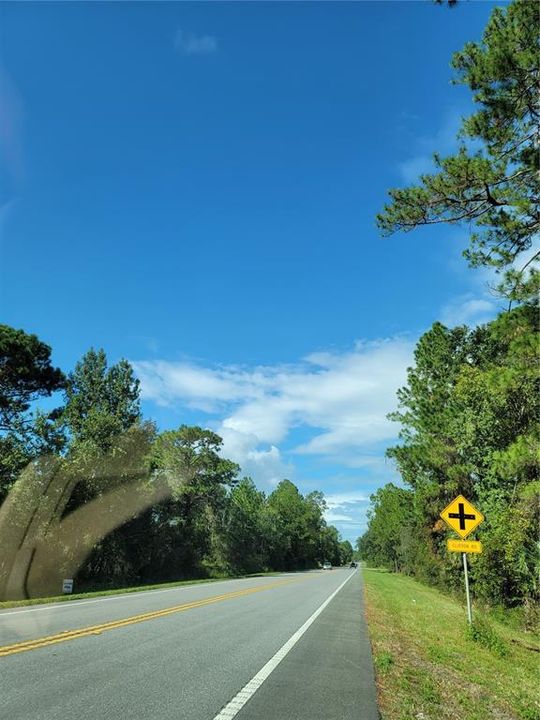 На продажу: $489,900 (8.21 acres)