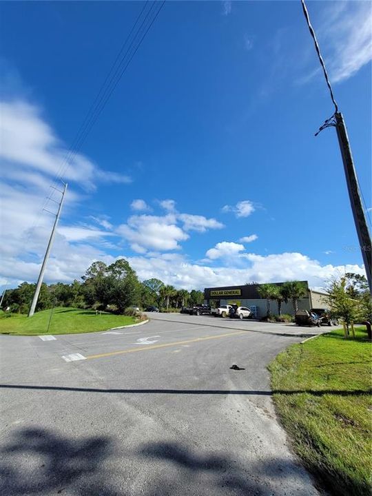 На продажу: $489,900 (8.21 acres)