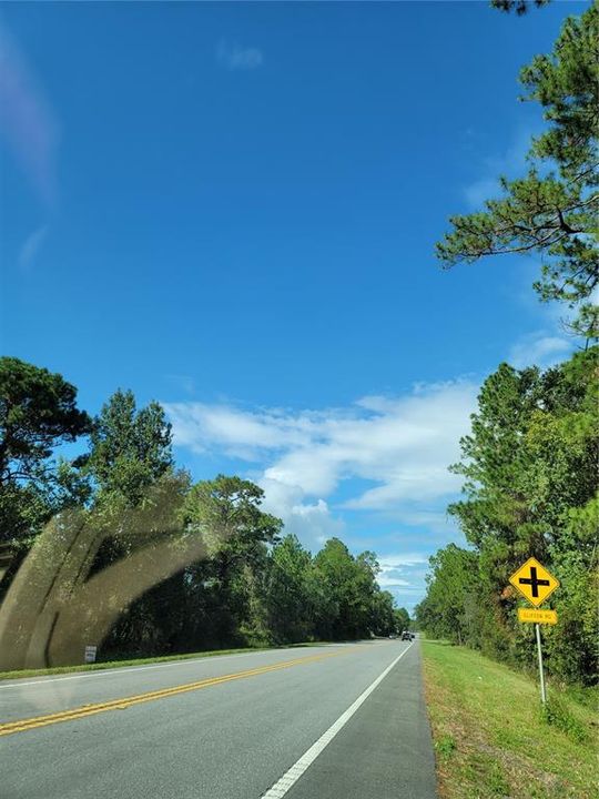 На продажу: $489,900 (8.21 acres)