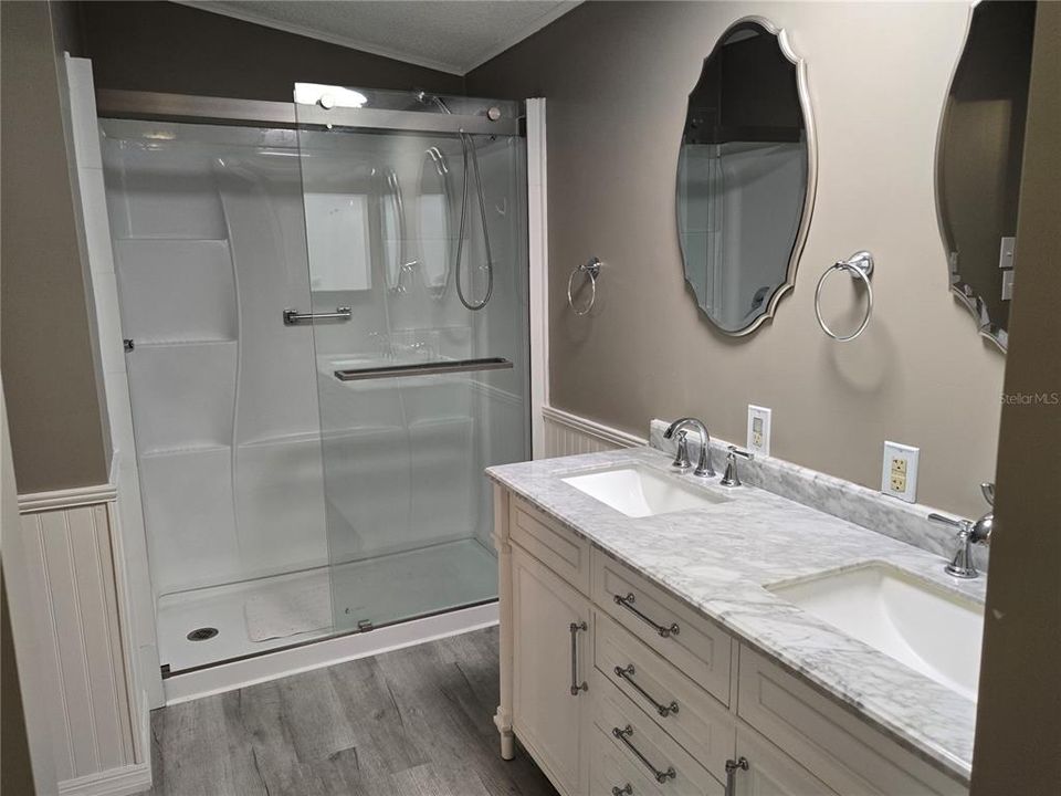 Под контрактом: $134,999 (2 спален, 2 ванн, 1378 Квадратных фут)