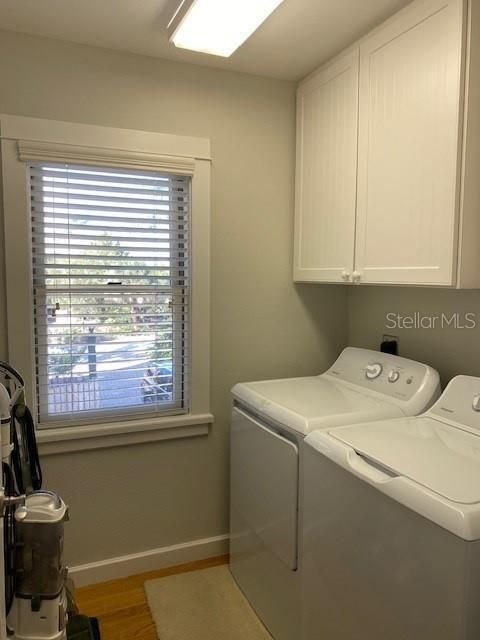 出租: $6,000 (3 贝兹, 2 浴室, 2488 平方英尺)