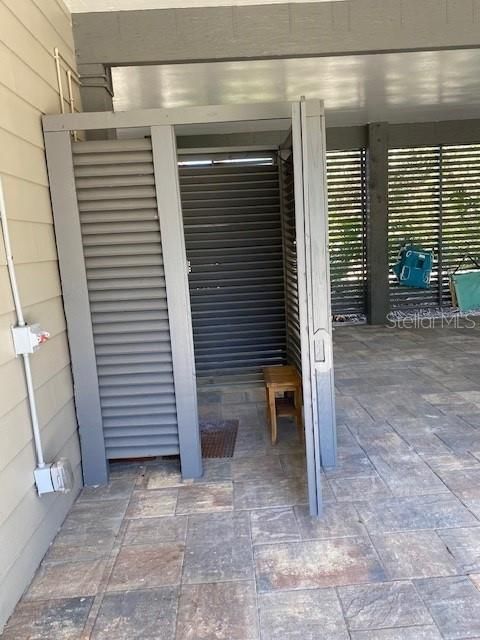 出租: $6,000 (3 贝兹, 2 浴室, 2488 平方英尺)