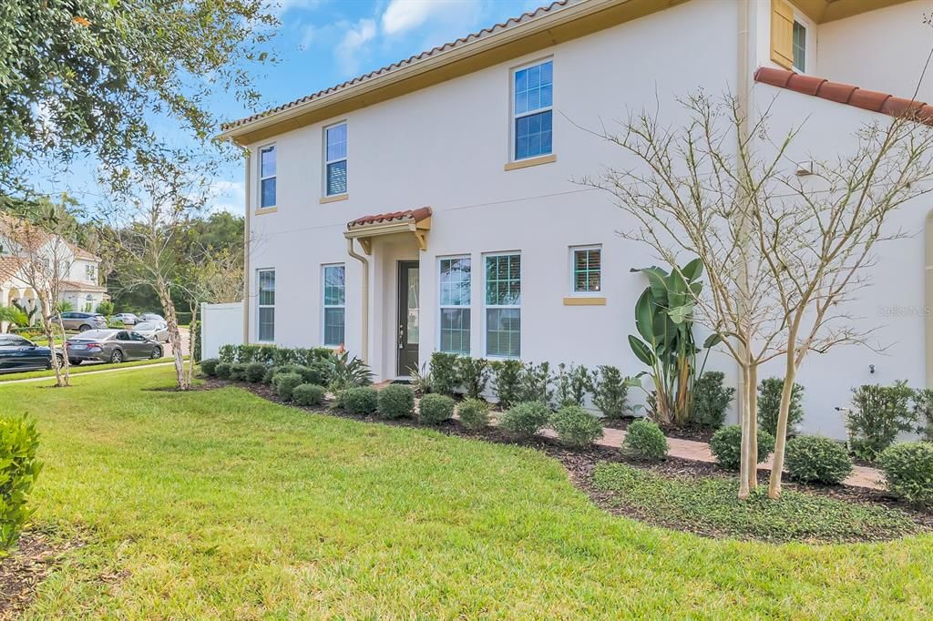 For Rent: $2,750 (3 beds, 2 baths, 2083 Square Feet)