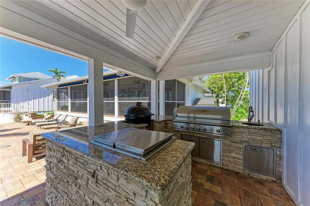 待售: $1,750,000 (4 贝兹, 4 浴室, 3712 平方英尺)