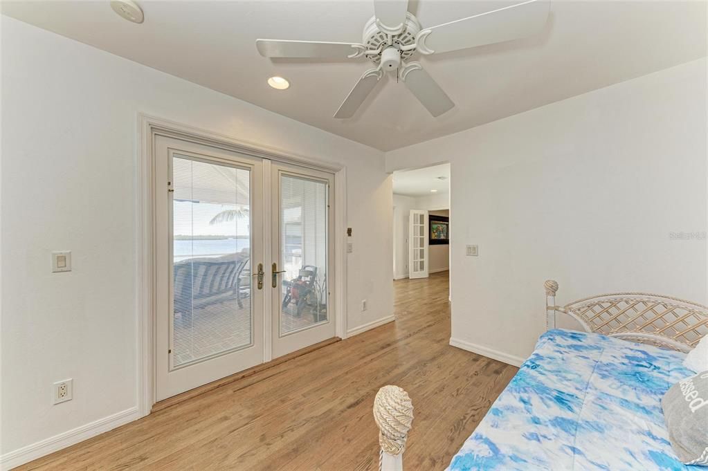 待售: $1,750,000 (4 贝兹, 4 浴室, 3712 平方英尺)