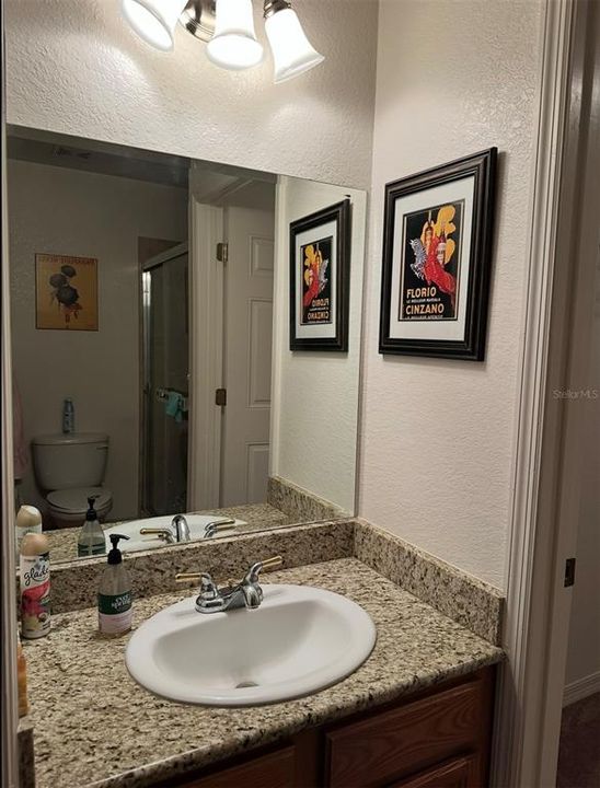 出租: $1,600 (2 贝兹, 2 浴室, 1050 平方英尺)