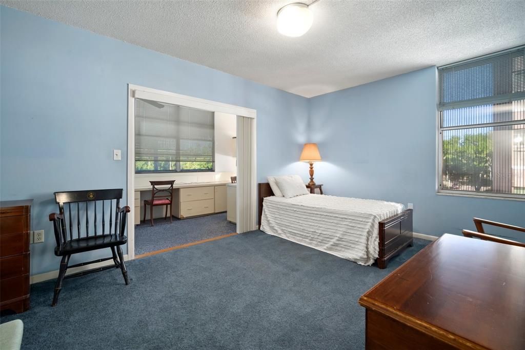 待售: $498,000 (3 贝兹, 2 浴室, 2236 平方英尺)