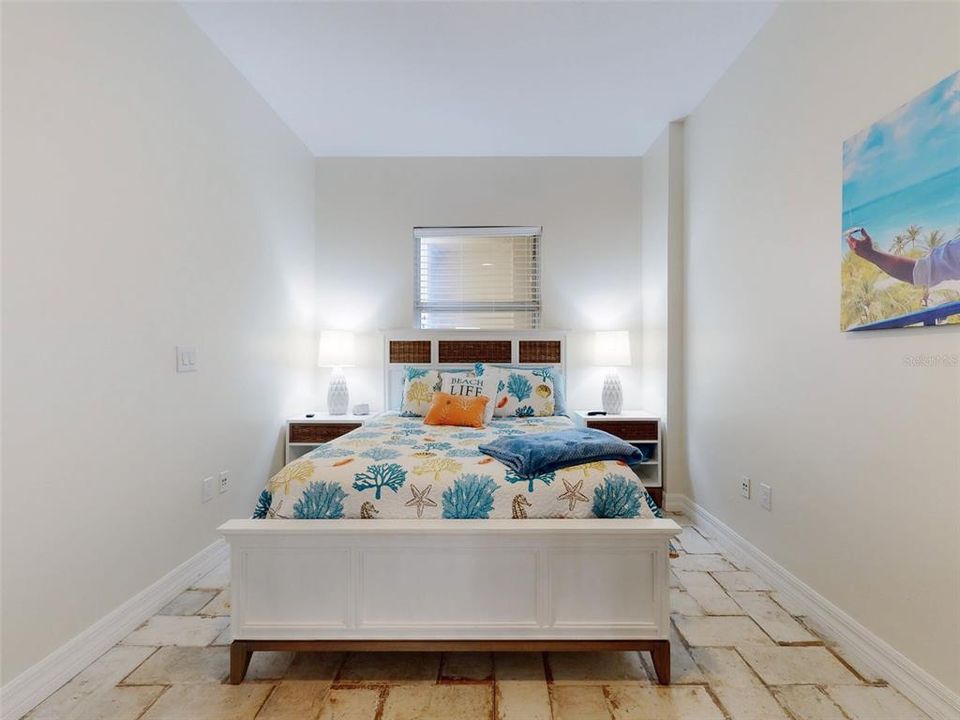 For Sale: $1,149,000 (3 beds, 3 baths, 2000 Square Feet)