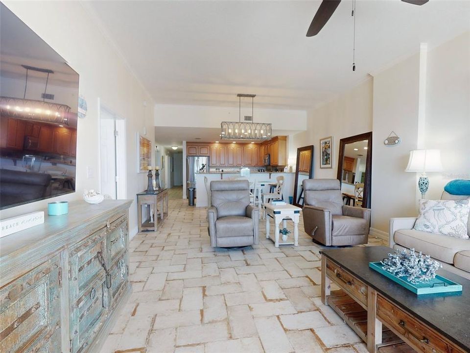 For Sale: $1,149,000 (3 beds, 3 baths, 2000 Square Feet)