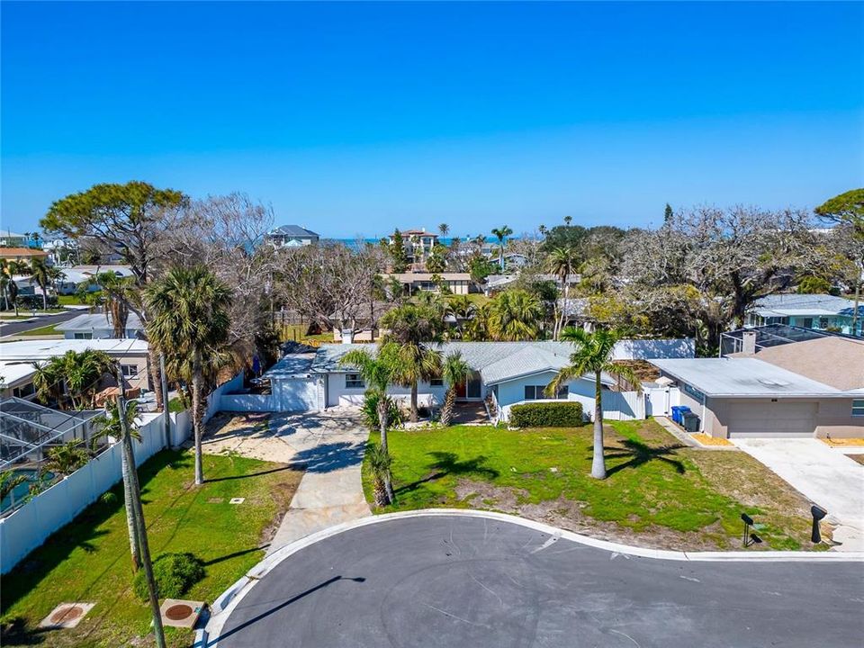 En Venta: $899,000 (3 camas, 2 baños, 1414 Pies cuadrados)