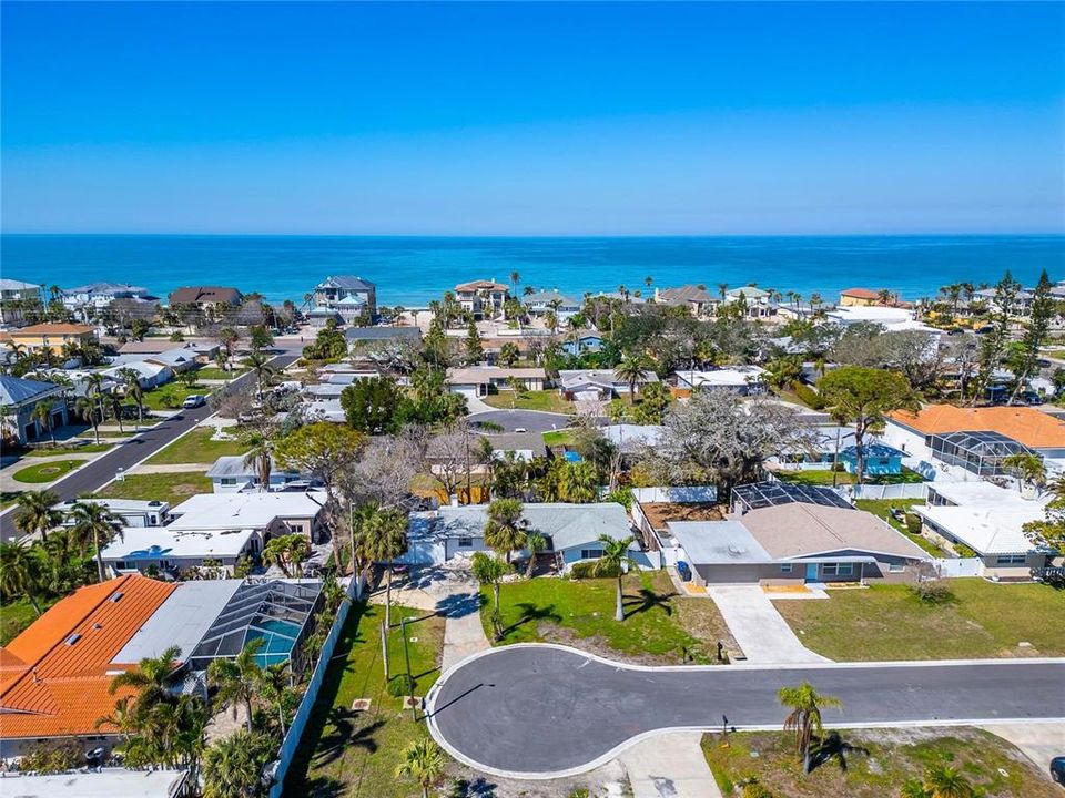 En Venta: $899,000 (3 camas, 2 baños, 1414 Pies cuadrados)