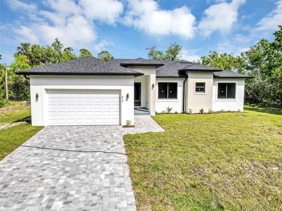 Recently Sold: $419,000 (4 beds, 3 baths, 2067 Square Feet)