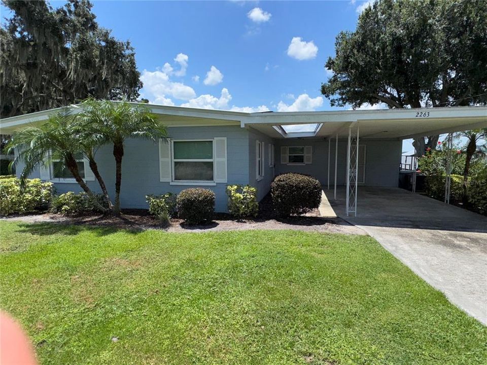 Activo con contrato: $429,000 (3 camas, 2 baños, 1345 Pies cuadrados)
