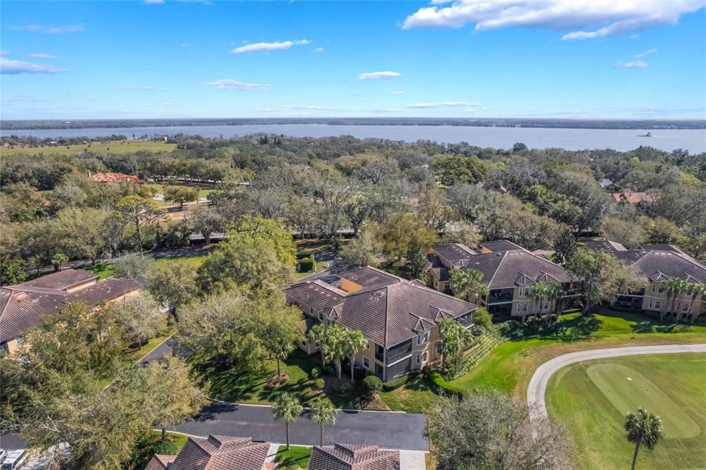 待售: $425,000 (3 贝兹, 3 浴室, 2686 平方英尺)