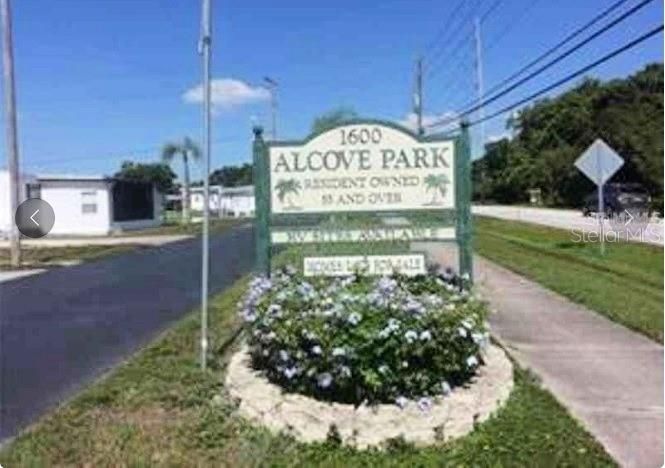 For Sale: $69,800 (1 beds, 1 baths, 492 Square Feet)