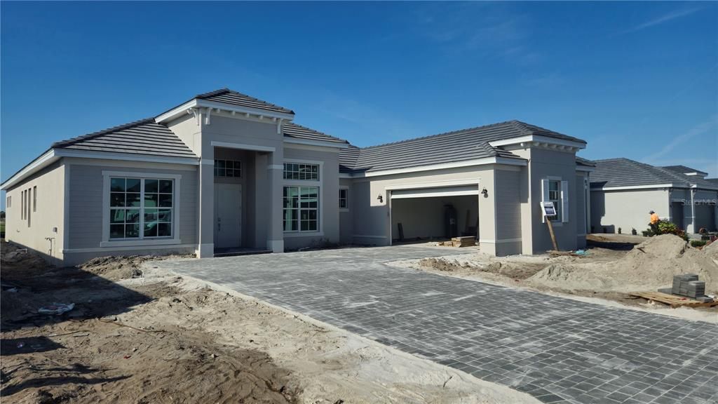 Recently Sold: $940,000 (3 beds, 3 baths, 2799 Square Feet)