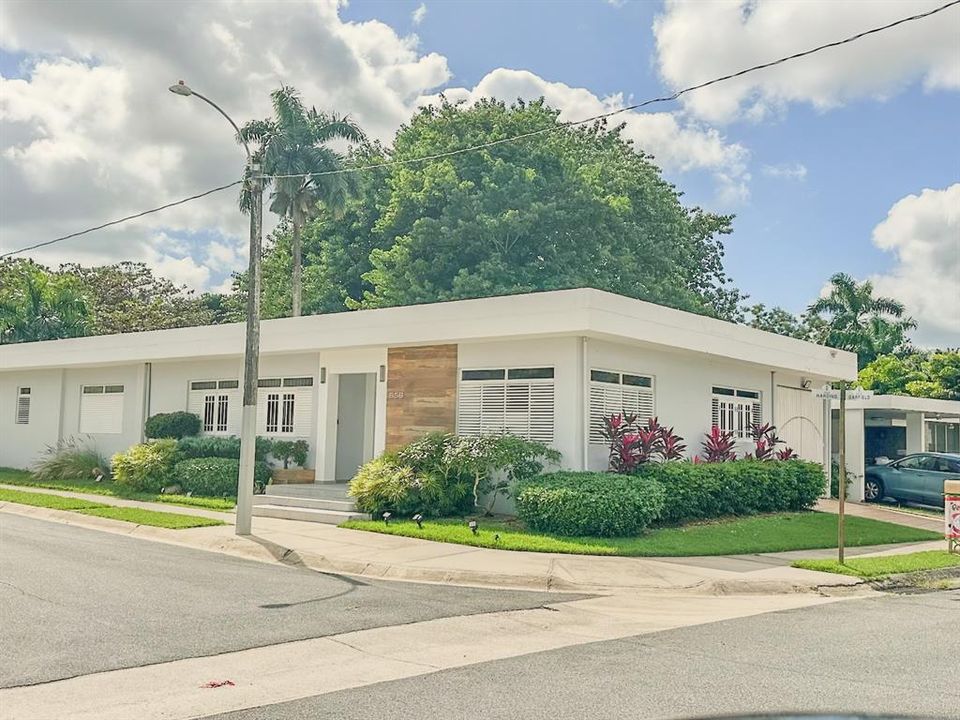 Recently Sold: $587,000 (4 beds, 3 baths, 3650 Square Feet)