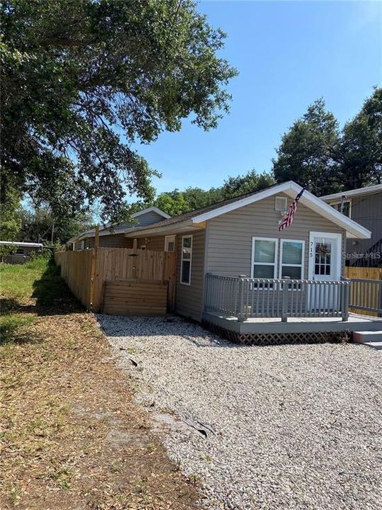 На продажу: $384,500 (3 спален, 0 ванн, 1316 Квадратных фут)