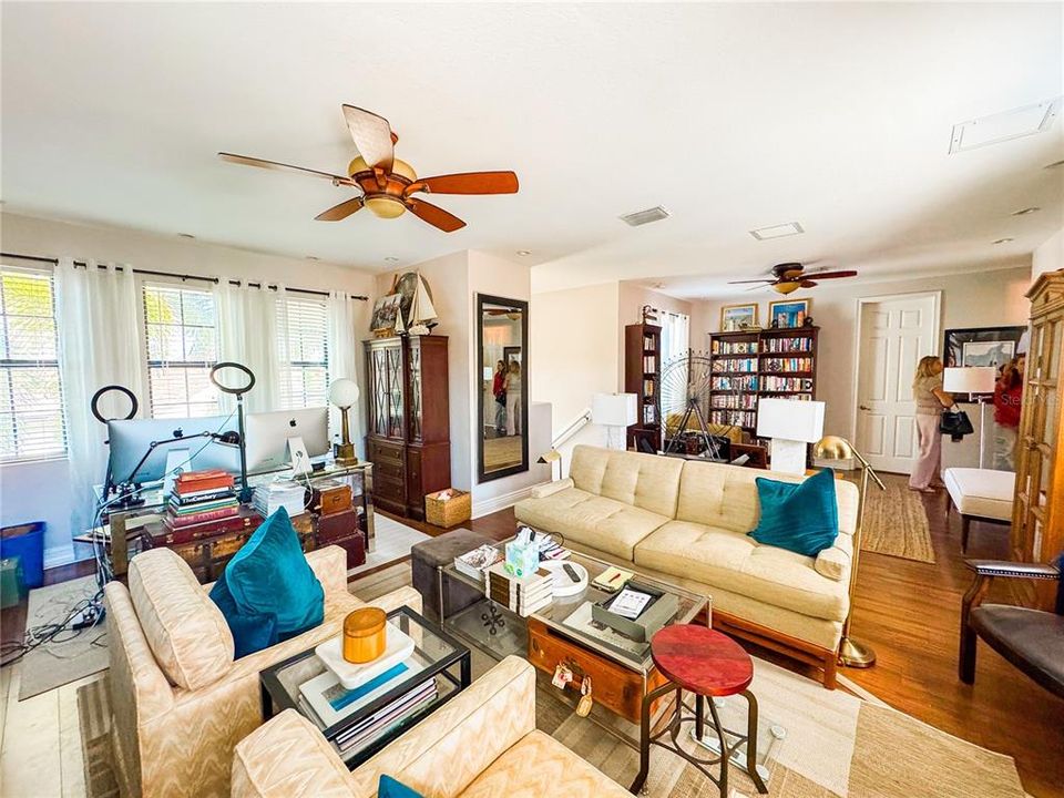 For Sale: $525,000 (4 beds, 2 baths, 3079 Square Feet)