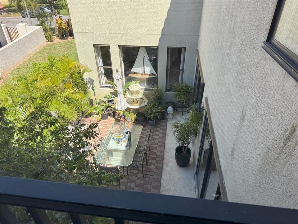 For Sale: $525,000 (4 beds, 2 baths, 3079 Square Feet)