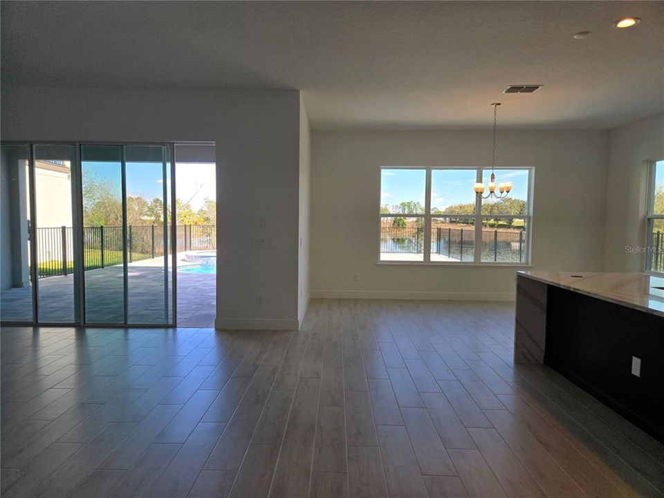 待售: $1,395,000 (6 贝兹, 5 浴室, 4152 平方英尺)