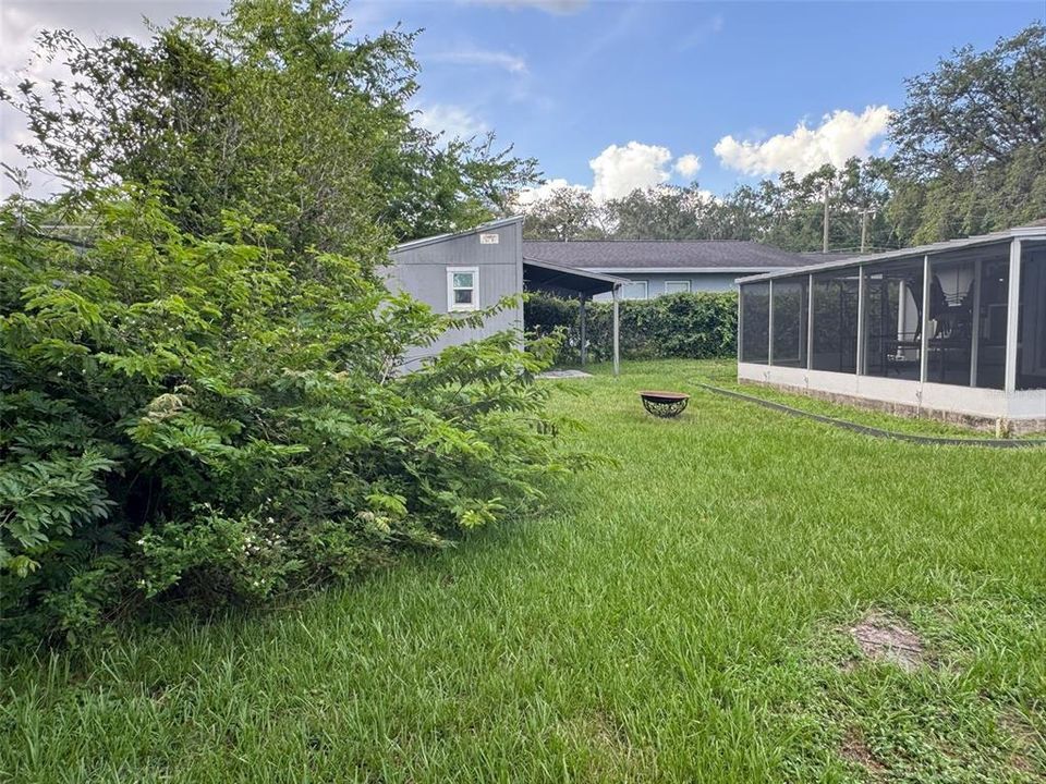 Под контрактом: $330,000 (3 спален, 1 ванн, 1332 Квадратных фут)