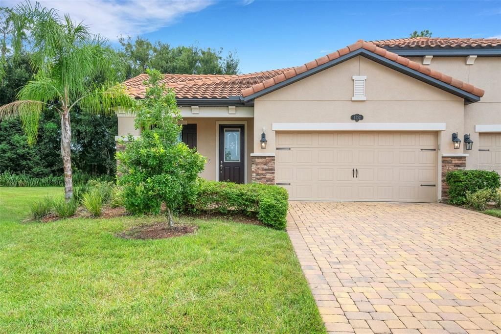4052 Solamor St Lakeland ,Fla 33810      3 bedrooms ,  2 full bathrooms