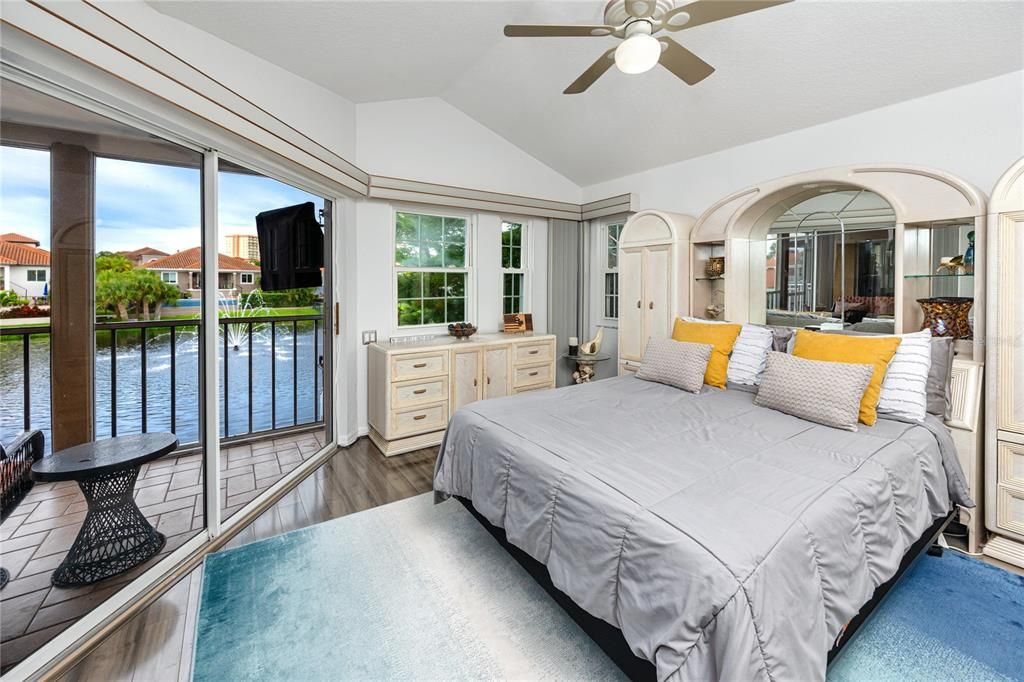 Activo con contrato: $700,000 (3 camas, 2 baños, 1650 Pies cuadrados)