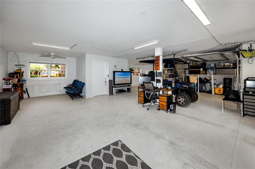 Activo con contrato: $700,000 (3 camas, 2 baños, 1650 Pies cuadrados)