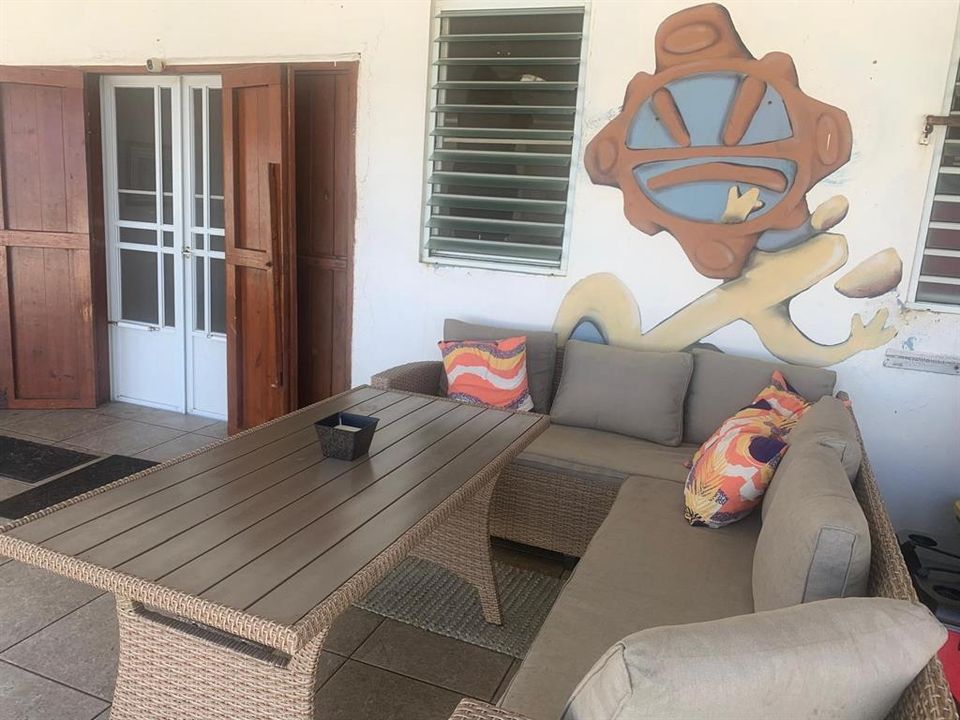 На продажу: $978,000 (4 спален, 3 ванн, 1548 Квадратных фут)