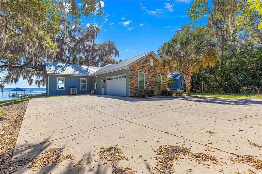 En Venta: $1,200,000 (3 camas, 2 baños, 2846 Pies cuadrados)