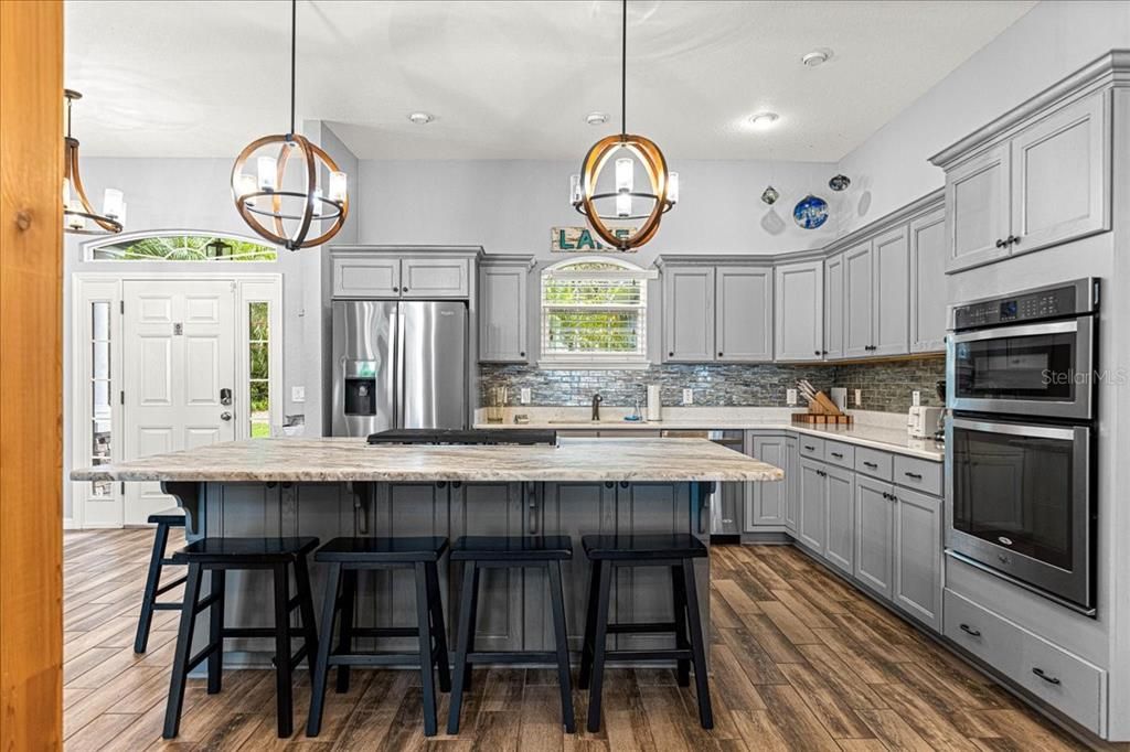 En Venta: $1,200,000 (3 camas, 2 baños, 2846 Pies cuadrados)