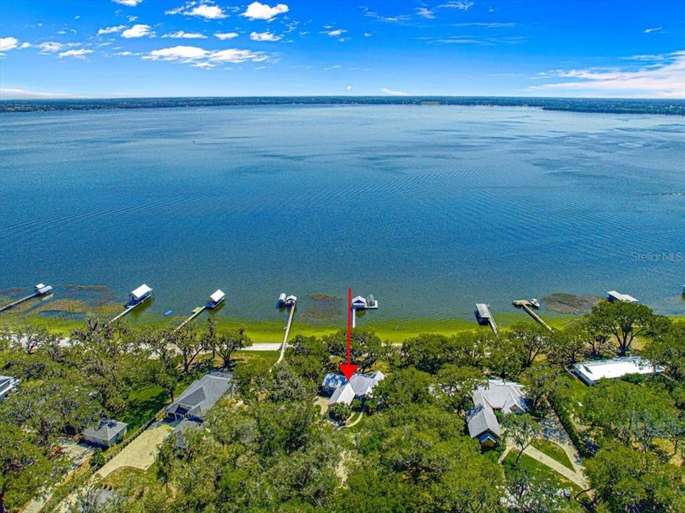 En Venta: $1,200,000 (3 camas, 2 baños, 2846 Pies cuadrados)