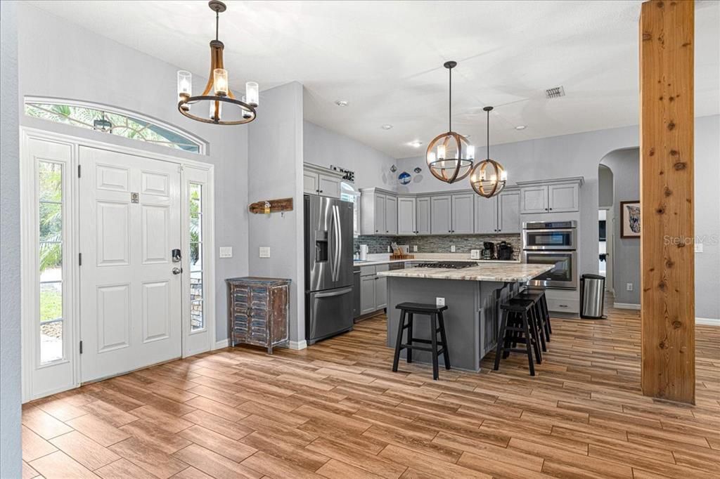 En Venta: $1,200,000 (3 camas, 2 baños, 2846 Pies cuadrados)