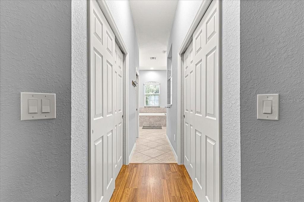 En Venta: $1,200,000 (3 camas, 2 baños, 2846 Pies cuadrados)