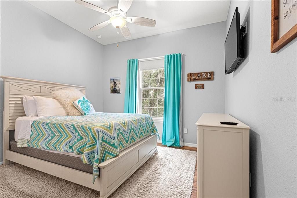 En Venta: $1,200,000 (3 camas, 2 baños, 2846 Pies cuadrados)