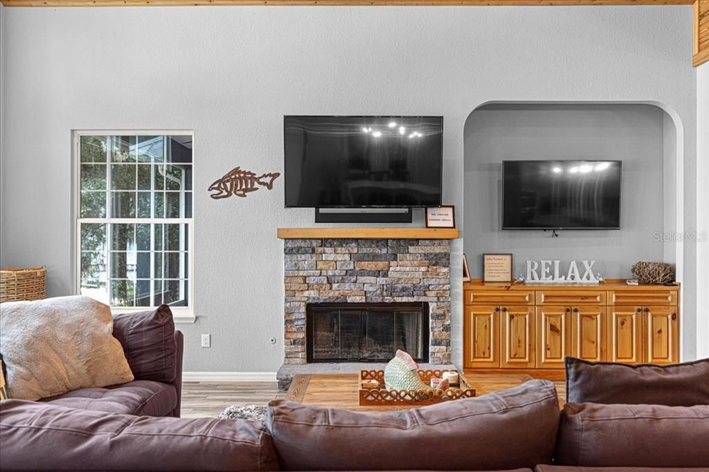 En Venta: $1,200,000 (3 camas, 2 baños, 2846 Pies cuadrados)