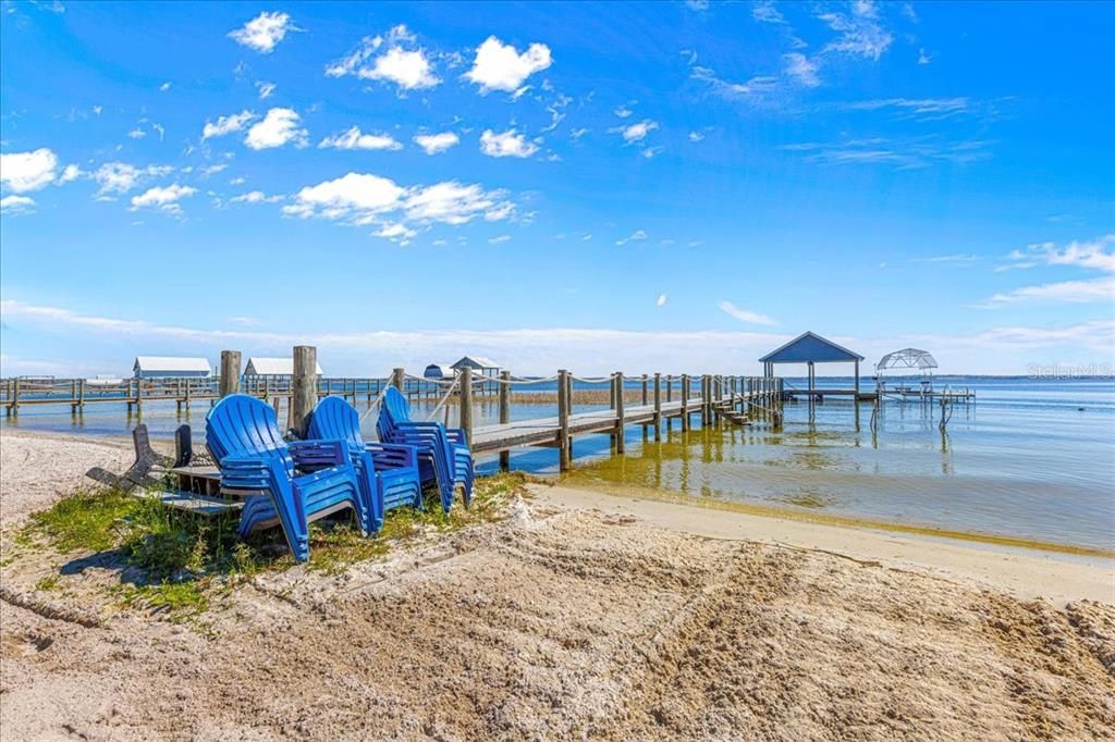 En Venta: $1,200,000 (3 camas, 2 baños, 2846 Pies cuadrados)