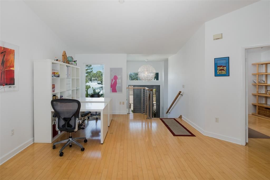 For Sale: $1,260,000 (5 beds, 3 baths, 4416 Square Feet)