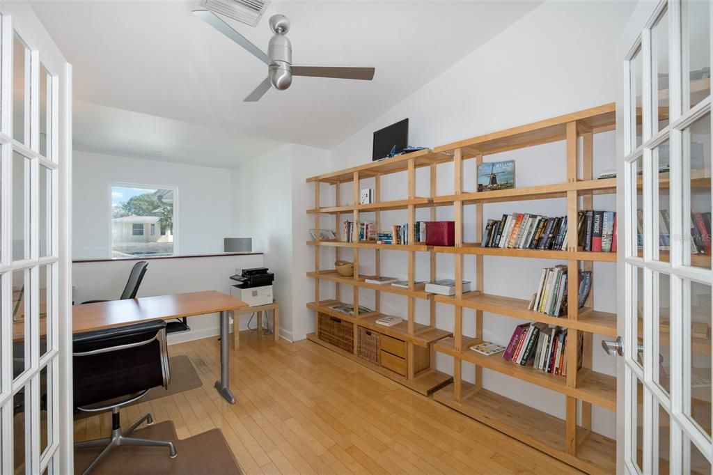 For Sale: $1,260,000 (5 beds, 3 baths, 4416 Square Feet)