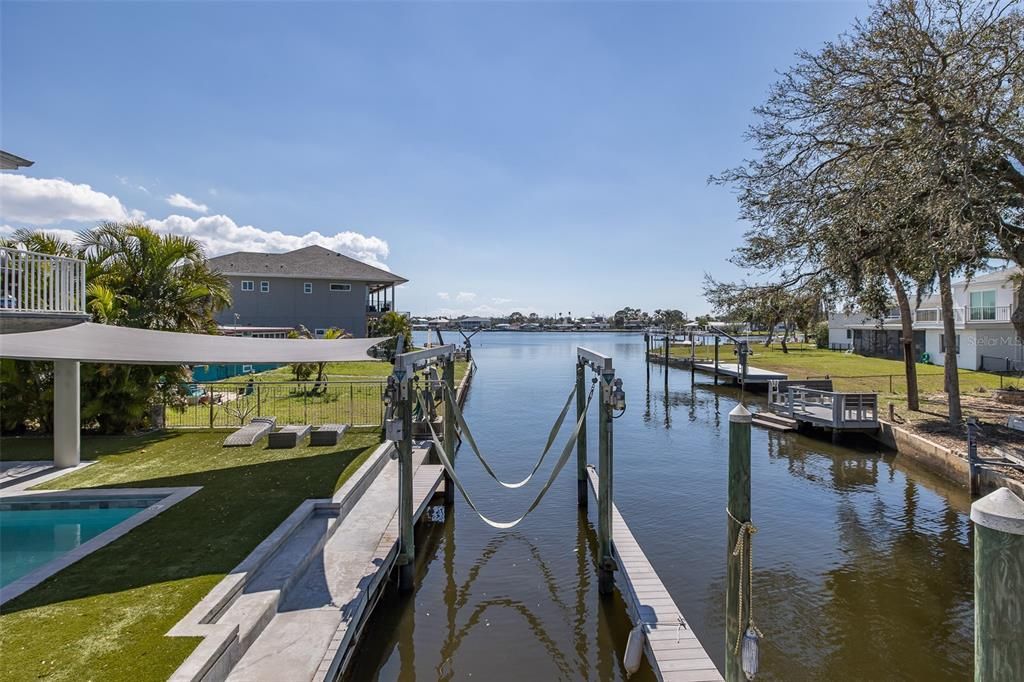 For Sale: $1,260,000 (5 beds, 3 baths, 4416 Square Feet)